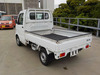 It is a picture of the white suzuki carry truck in 2002,Sub Photo 2 Stock No.Y043219