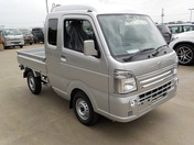 It is a picture of the silver suzuki carry jumbo in 2022,First Photo Stock No.Y043719