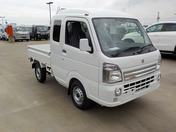 It is a picture of the white suzuki carry jumbo in 2022,First Photo Stock No.Y043720