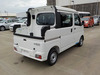 It is a picture of the white daihatsu hijet deck van in 2022,Sub Photo 4 Stock No.Y043727