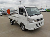 It is a picture of the white daihatsu hijet truck in 2011,First Photo Stock No.Y043846