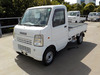 It is a picture of the white suzuki carry truck in 2002,Sub Photo 1 Stock No.Y044147