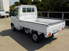 It is a picture of the white suzuki carry truck in 2012,Sub Photo 2 Stock No.Y044521