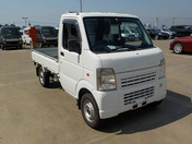 It is a picture of the white suzuki carry truck in 2008,First Photo Stock No.Y045465