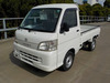 It is a picture of the white daihatsu hijet truck in 2007,Sub Photo 1 Stock No.Y045466