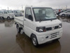 It is a picture of the white nissan clipper in 2010,Sub Photo 1 Stock No.Y045919