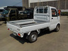 It is a picture of the white suzuki carry truck in 2006,Sub Photo 4 Stock No.Y045973