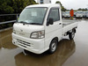 It is a picture of the white daihatsu hijet truck in 2011,Sub Photo 1 Stock No.Y046211