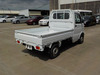 It is a picture of the white suzuki carry truck in 2004,Sub Photo 4 Stock No.Y046240