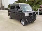 It is a picture of the black daihatsu hijet deck van in 2022,First Photo Stock No.Y046666