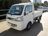 It is a picture of the white daihatsu hijet in 2016,Sub Photo 2 Stock No.Y047134