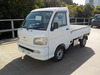 It is a picture of the white daihatsu hijet truck in 2002,Sub Photo 1 Stock No.Y047136