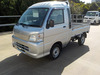 It is a picture of the silver daihatsu hijet jumbo in 2009,Sub Photo 1 Stock No.Y047274
