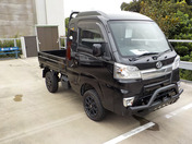 It is a picture of the black daihatsu hijet jumbo in 2020,First Photo Stock No.Y047326