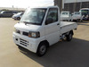 It is a picture of the white nissan clipper truck in 2006,Sub Photo 1 Stock No.Y047440