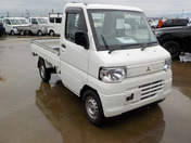 It is a picture of the white mitsubishi minicab truck in 2012,First Photo Stock No.Y047528