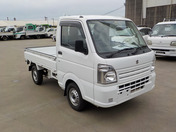 It is a picture of the white suzuki carry truck in 2018,First Photo Stock No.Y047747