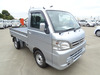 It is a picture of the silver daihatsu hijet truck in 2010,Sub Photo 0 Stock No.Y048307