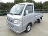 It is a picture of the silver daihatsu hijet truck in 2010,Sub Photo 1 Stock No.Y048307