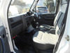 It is a picture of the white suzuki carry truck in 2004,Sub Photo 7 Stock No.Y048358