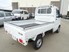 It is a picture of the white suzuki carry truck in 2004,Sub Photo 4 Stock No.Y048459