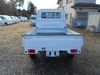 It is a picture of the white suzuki carry truck in 2002,Sub Photo 4 Stock No.Y048573
