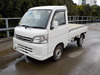 It is a picture of the white daihatsu hijet truck in 2012,Sub Photo 1 Stock No.Y048618