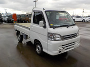 It is a picture of the white daihatsu hijet truck in 2012,First Photo Stock No.Y048618