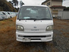 It is a picture of the white daihatsu hijet truck in 2003,Sub Photo 1 Stock No.Y048807