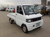 It is a picture of the white mitsubishi minicab truck in 2008,Sub Photo 0 Stock No.Y048881